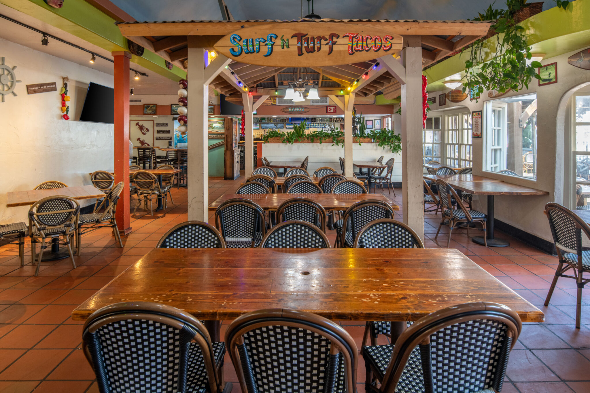 OCEANSIDE HARBOR – Rockin' Baja Lobster